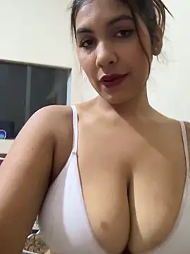 Snapshot of Eva1203 chatting on 09/19/25, 03:52 Eva1203 online show from 09/19/25, 03:52