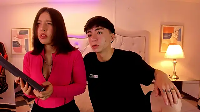 ethan and ava online show from 01/16/25, 01:04