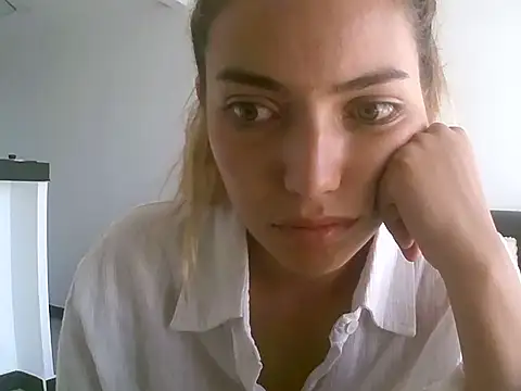Snapshot of VittoriaTaylor chatting on 02/09/26, 07:29 VittoriaTaylor online show from 02/09/26, 07:29
