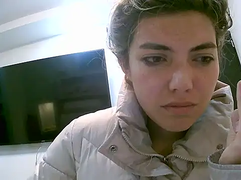 Snapshot of VittoriaTaylor chatting on 04/17/26, 04:54 VittoriaTaylor online show from 04/17/26, 04:54