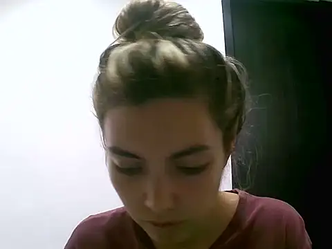 Snapshot of VittoriaTaylor chatting on 05/02/26, 08:36 VittoriaTaylor online show from 05/02/26, 08:36