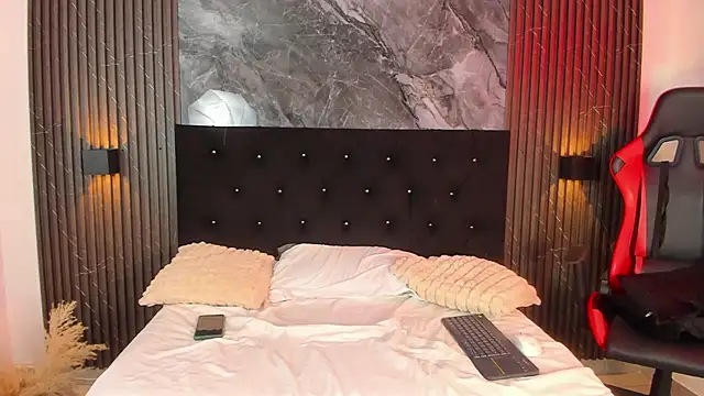 vanilla hot online show from 01/30/25, 01:31