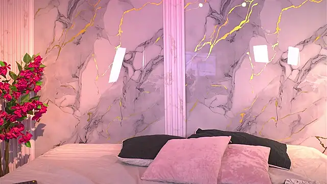 Snapshot of vanilla_hot chatting on 11/23/25, 07:35 vanilla hot online show from 11/23/25, 07:35