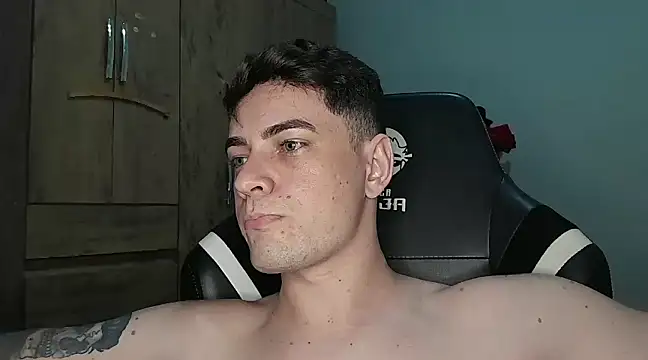 Dyllan   online show from 01/23/25, 01:08