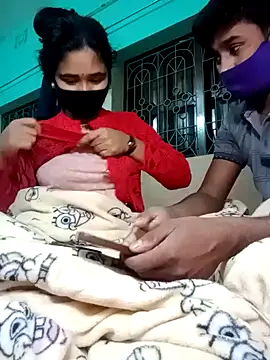 Snapshot of Sexy-Couple20 chatting on 01/24/25, 11:59 Sexy-Couple20 online show from 01/24/25, 11:59