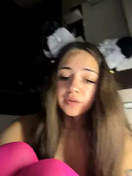 Snapshot of GeraBoobsi chatting on 11/02/25, 11:45 GeraBoobsi online show from 11/02/25, 11:45