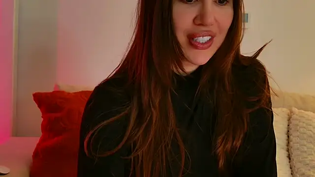 GoddessRoxana online show from 12/18/25, 01:17