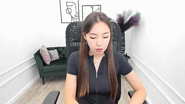 AnnaReyla online show from 09/20/25, 11:44