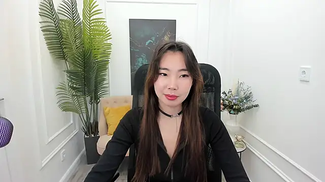 AnnaReyla online show from 11/03/25, 04:25