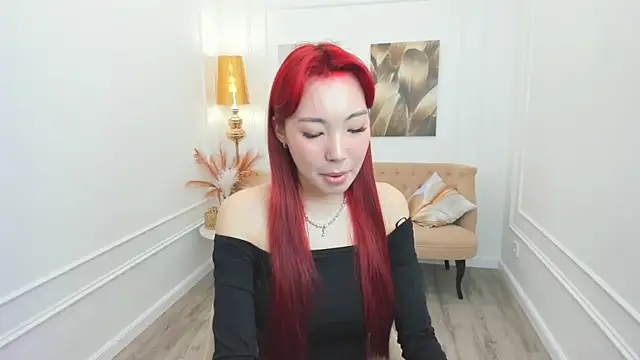 AnnaReyla online show from 05/27/26, 11:18