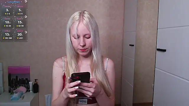 Mary Kitty88 online show from 07/04/26, 11:44