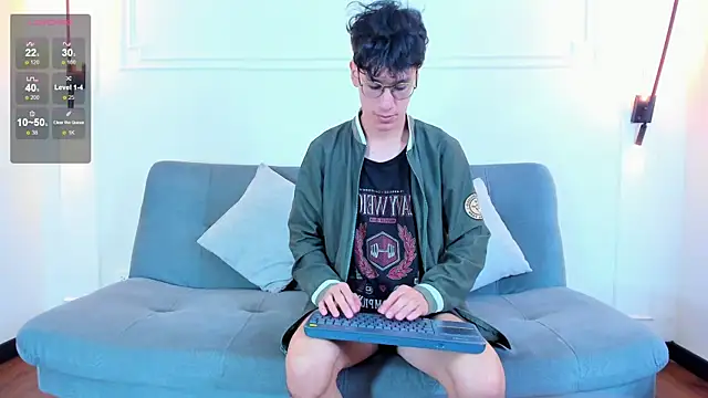 Cum hunters online show from 10/28/25, 05:44