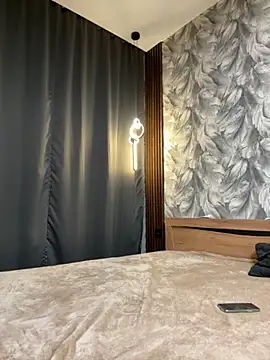 Snapshot of _XxX-XxX_ chatting on 10/03/25, 03:53 XxX-XxX online show from 10/03/25, 03:53