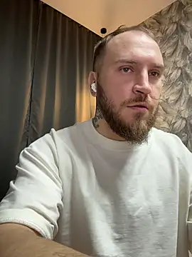 Snapshot of _XxX-XxX_ chatting on 01/09/26, 02:14 XxX-XxX online show from 01/09/26, 02:14