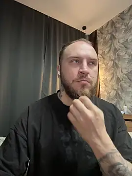 Snapshot of _XxX-XxX_ chatting on 06/12/26, 01:59 XxX-XxX online show from 06/12/26, 01:59