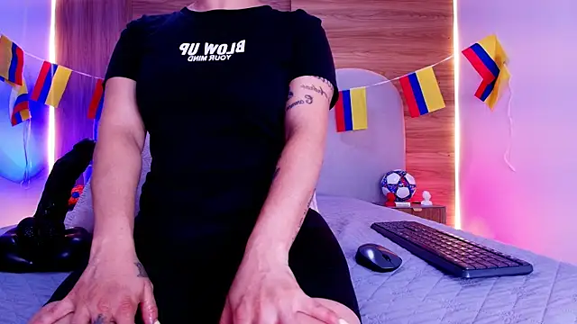 Auroraa miller online show from 07/12/26, 03:08