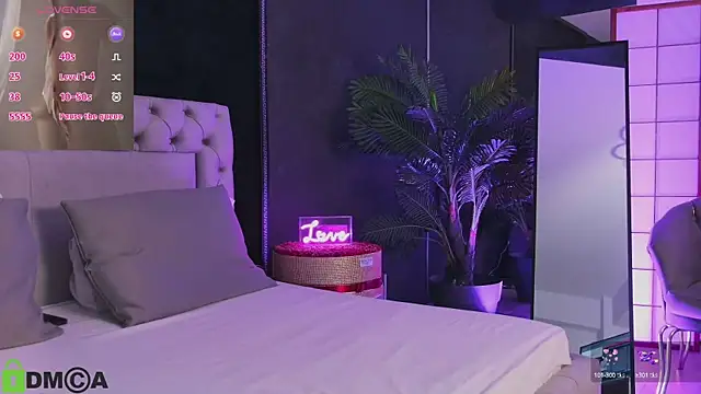 ClaraShine online show from 09/15/25, 03:50