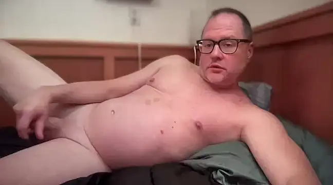 Snapshot of __DR3W__ chatting on 01/25/25, 04:35 DR3W online show from 01/25/25, 04:35