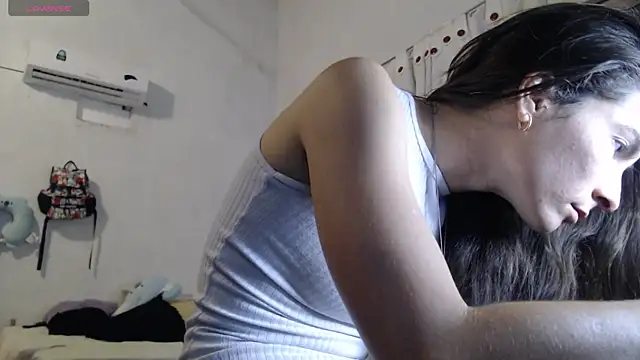 Snapshot of MARIELSINS_AND_DAIKIJACK chatting on 10/17/25, 10:56 MARIELSINS AND DAIKIJACK online show from 10/17/25, 10:56