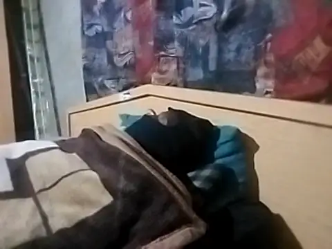 Snapshot of LaneYam chatting on 05/29/26, 06:39 LaneYam online show from 05/29/26, 06:39