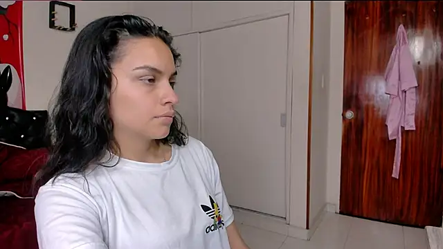 Canelitalove online show from 02/04/25, 07:44