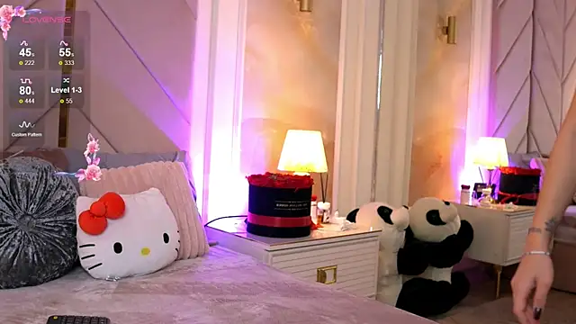 Snapshot of Alexaheyess chatting on 10/28/25, 05:33 Alexaheyess online show from 10/28/25, 05:33