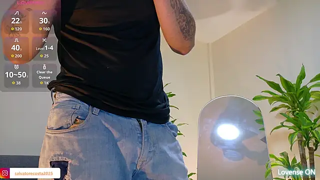 Snapshot of Salvatore_costa chatting on 12/03/25, 02:19 Salvatore costa online show from 12/03/25, 02:19