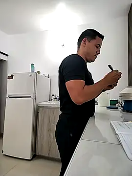 Snapshot of Josejotacamargo chatting on 03/08/25, 12:09 Josejotacamargo online show from 03/08/25, 12:09