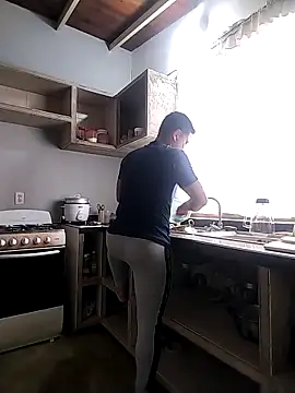 Snapshot of Josejotacamargo chatting on 03/15/25, 02:55 Josejotacamargo online show from 03/15/25, 02:55