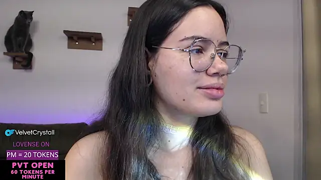 crystalll room online show from 09/26/25, 03:54