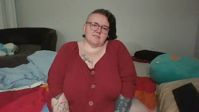 CorgiGodez98 online show from 03/03/25, 05:42