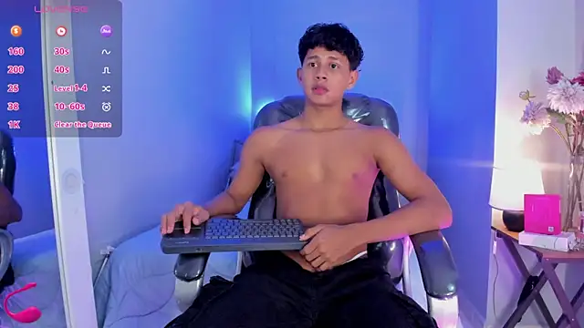 Snapshot of Dawn16_ chatting on 12/04/25, 09:12 Dawn16 online show from 12/04/25, 09:12