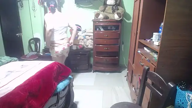 Snapshot of jazmin_mature_ chatting on 11/10/25, 01:10 jazmin mature online show from 11/10/25, 01:10