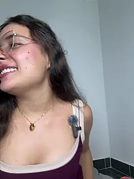 baaby-miiaa online show from 07/23/26, 04:32
