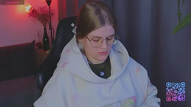  JessieVibes online show from 05/27/26, 04:04