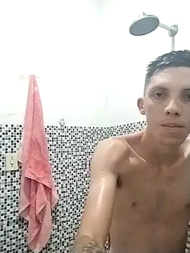 welitonzz28 online show from 05/12/26, 10:29