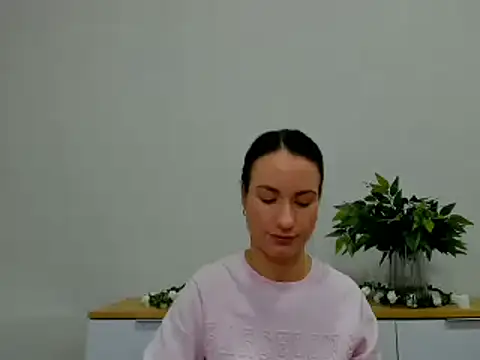 LeiilaBloom online show from 02/03/25, 12:03