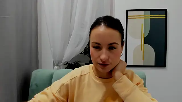 LeiilaBloom online show from 02/06/25, 08:29