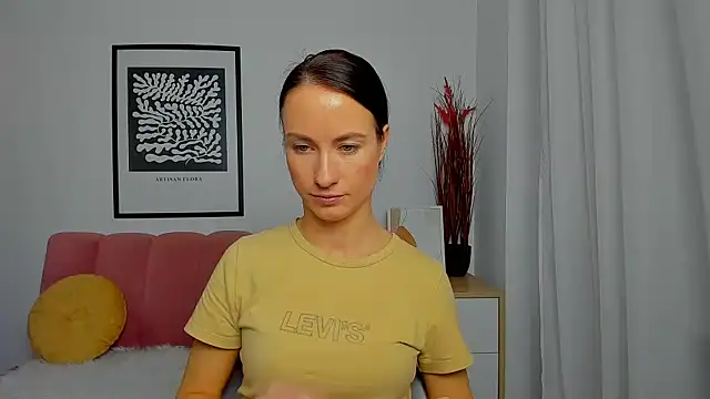 LeiilaBloom online show from 03/15/25, 02:34