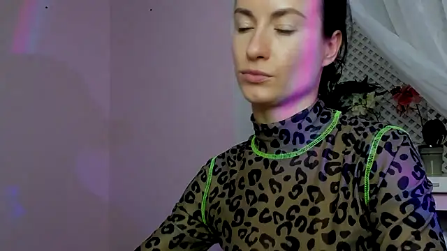 LeiilaBloom online show from 03/16/25, 05:07
