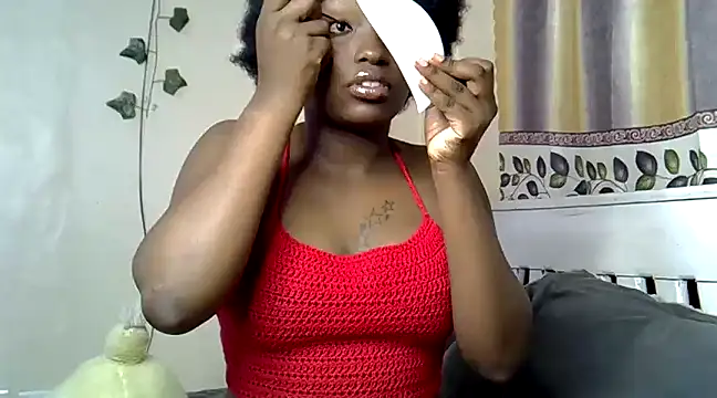 Snapshot of Vprettieeer chatting on 02/22/25, 05:44 Vprettieeer online show from 02/22/25, 05:44