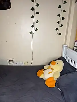 Snapshot of Vprettieeer chatting on 03/01/25, 03:43 Vprettieeer online show from 03/01/25, 03:43