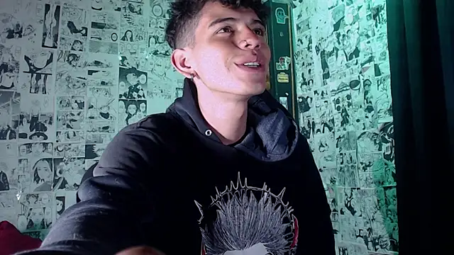 Snapshot of Mickey_Magic chatting on 11/15/25, 06:33 Mickey Magic online show from 11/15/25, 06:33