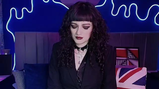 JeanneSabatier online show from 06/27/26, 07:52