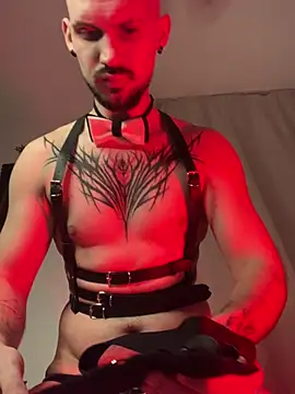AssHunter4k online show from 02/07/25, 04:03