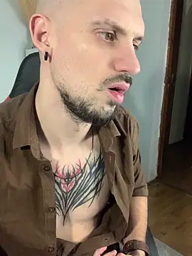 AssHunter4k online show from 02/12/25, 02:32
