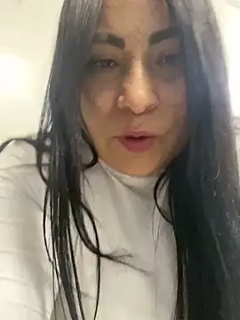 Miia Jazmin online show from 01/19/25, 04:36