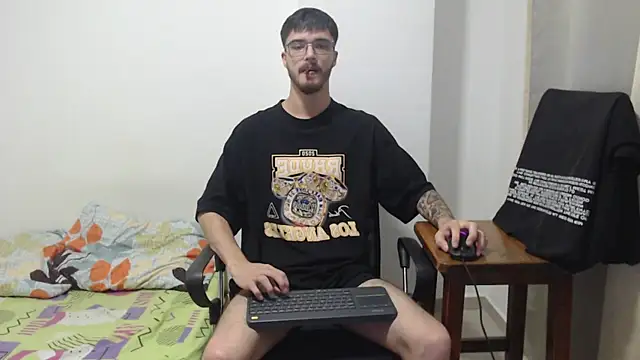 Aleex Miller online show from 11/19/25, 01:05