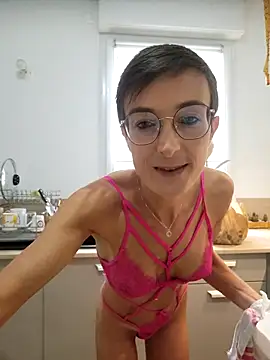 MoiEtLuiXX online show from 09/11/25, 07:30
