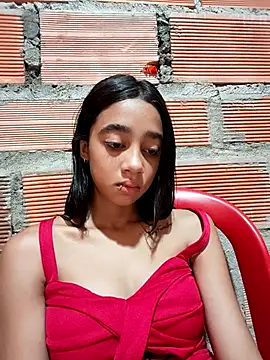 Snapshot of Zoe_Sweett18 chatting on 11/17/25, 12:55 Zoe Sweett18 online show from 11/17/25, 12:55